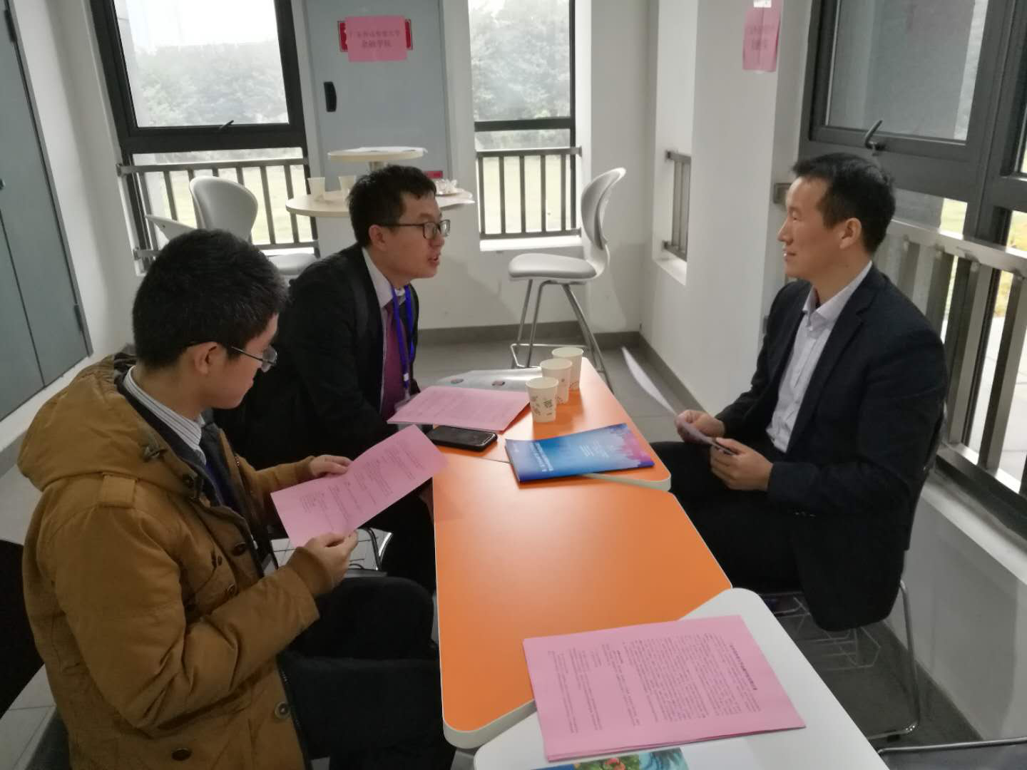 展凯副院长现场解答应聘博士生的求职疑问